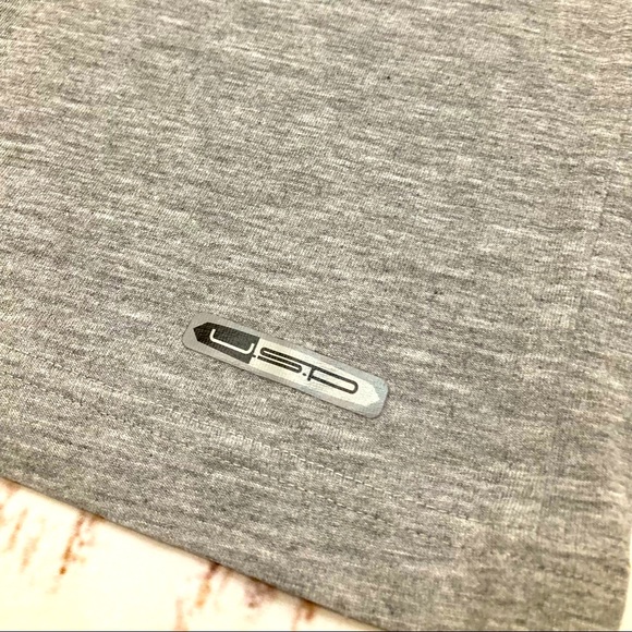 ❌📦SOLD📦❌Puma T-Shirt Sz Small Gray - Picture 4 of 5